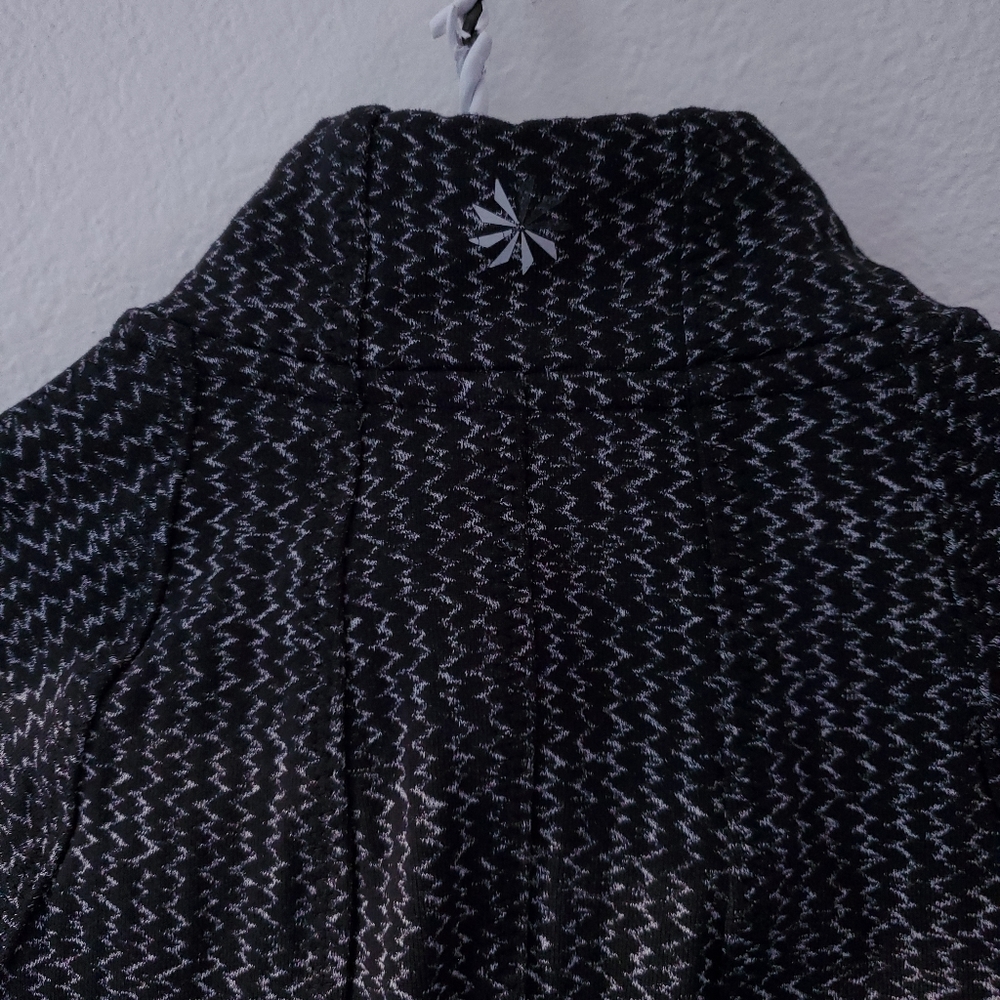 Athleta Heartbeat Hope Herringbone Jacket - Picture 2 of 8